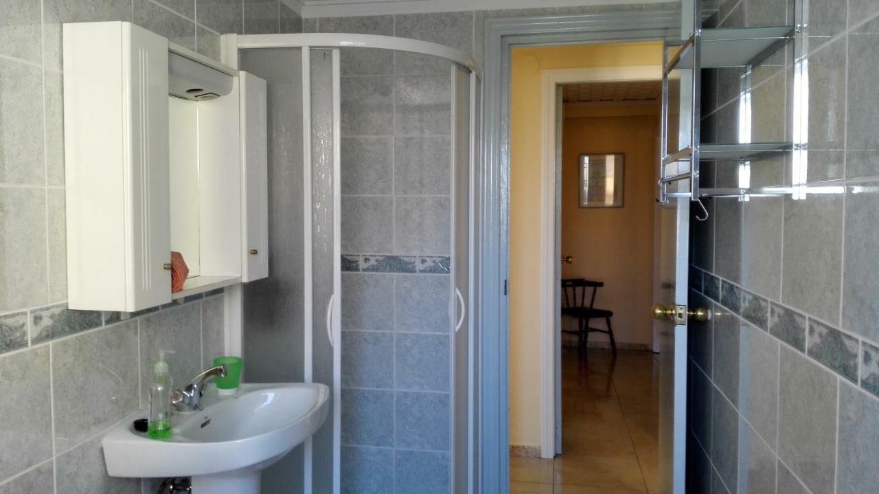Apartamento De 2 Dormitorios Centro De Moraira Extérieur photo
