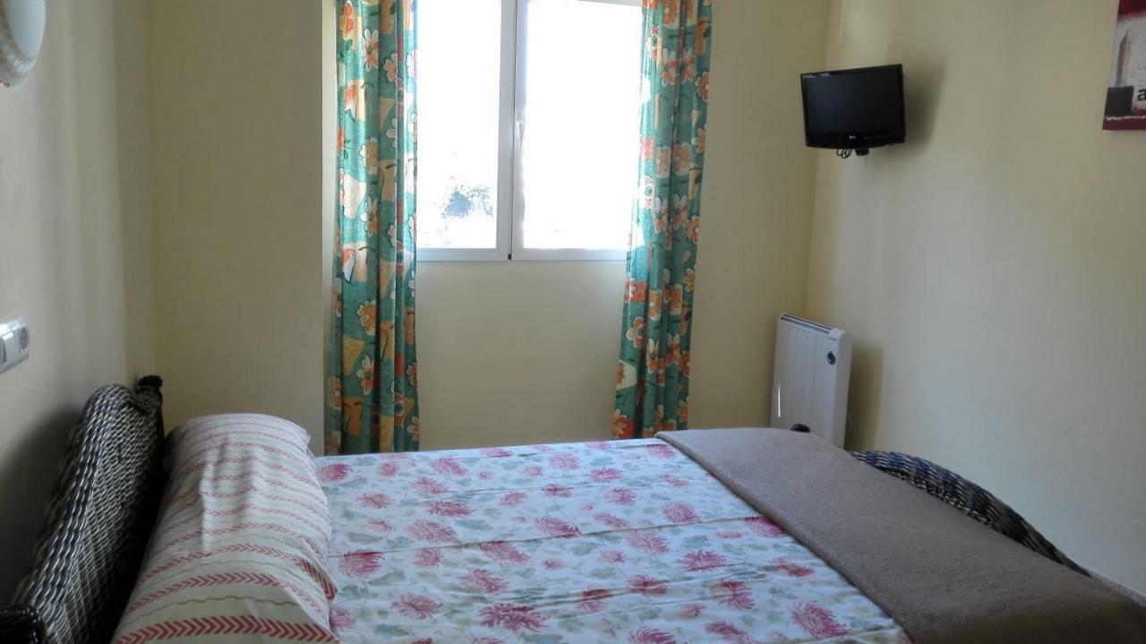 Apartamento De 2 Dormitorios Centro De Moraira Extérieur photo