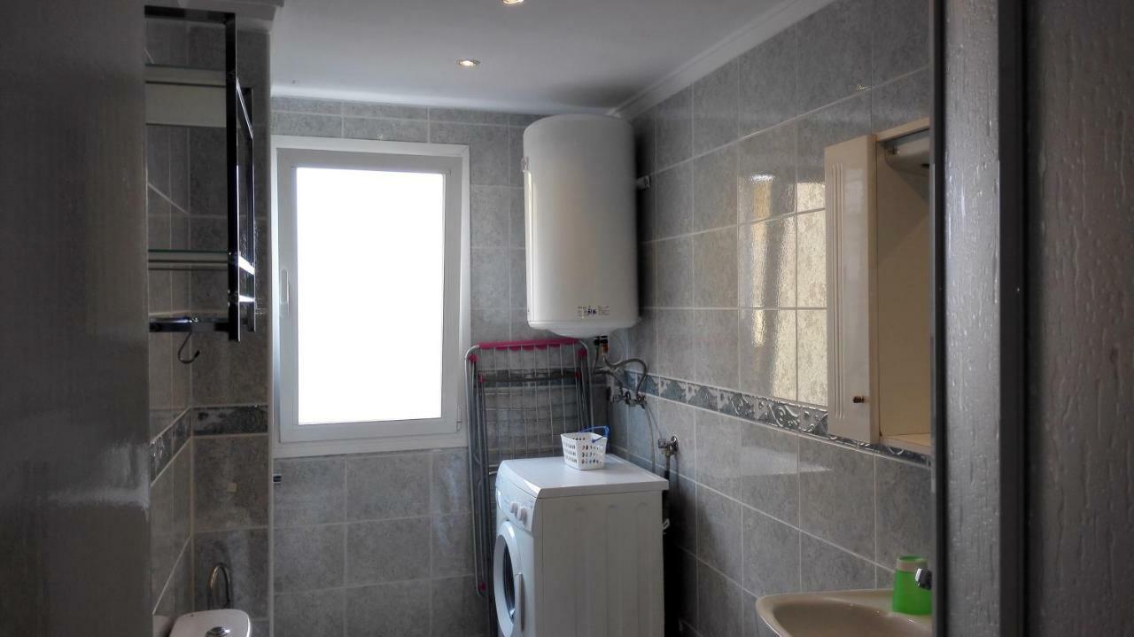 Apartamento De 2 Dormitorios Centro De Moraira Extérieur photo