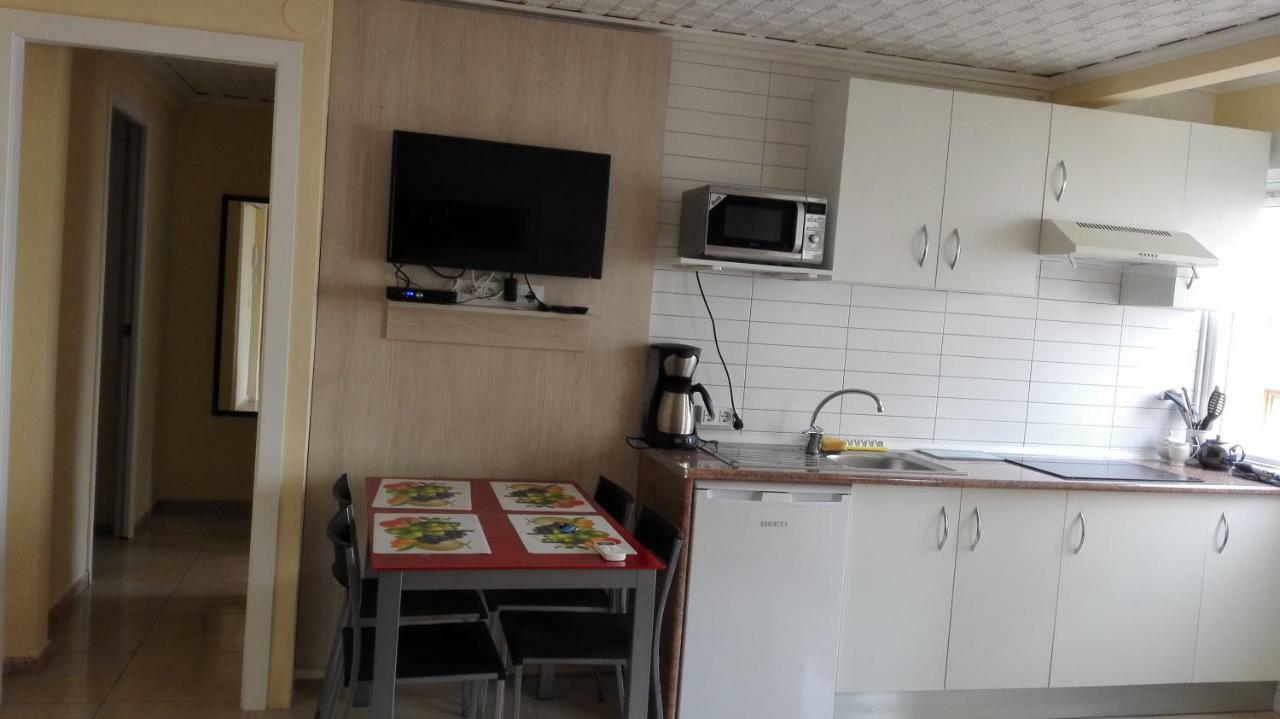 Apartamento De 2 Dormitorios Centro De Moraira Extérieur photo